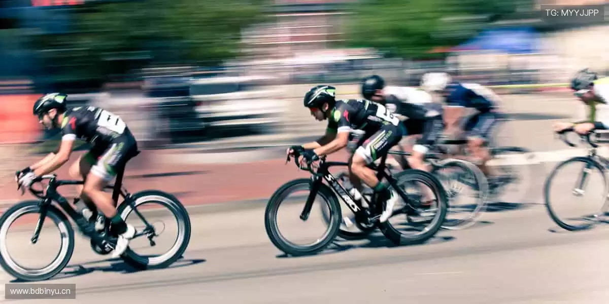 📱弹幕互动,一起狂欢!🏈 体育直播,让孤单不复存在!